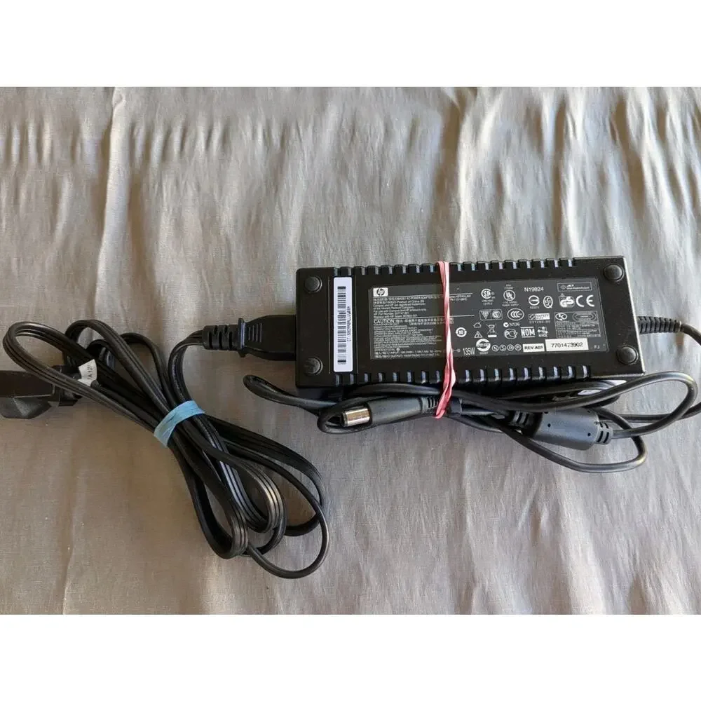 Genuine HP 135W 19.0 V AC Adapter + Power Cord HP Part# 397747-001 Compaq Comp